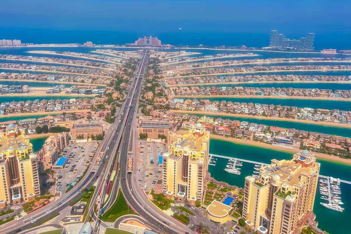 Explore top things to do in Palm Jumeirah Dubai -stunning man-made island