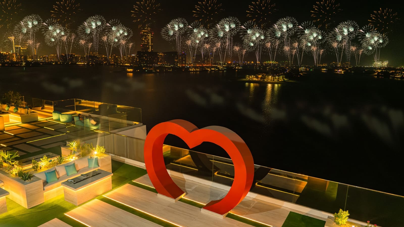Usher in 2025 with Central Hotels and Resorts’ Spectacular New Year’s Eve Gala Dinners