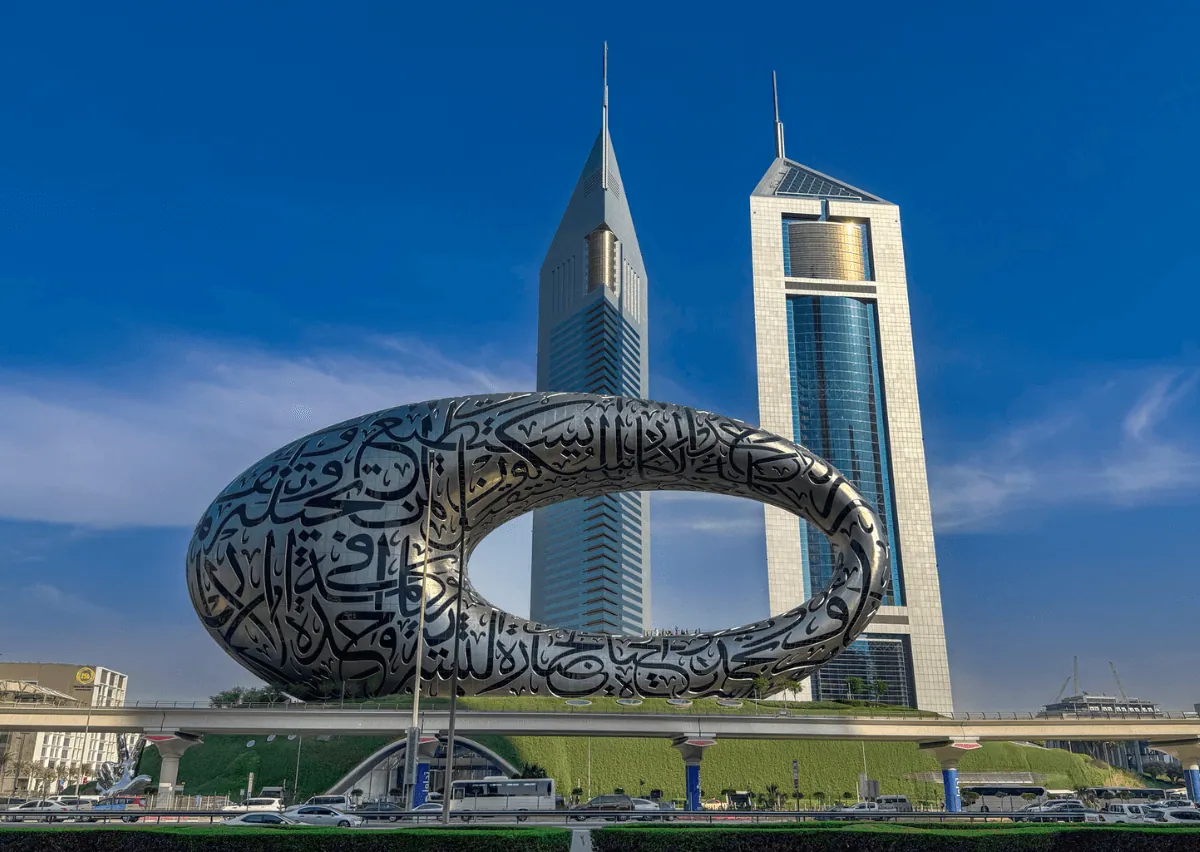Solo Travel to Dubai: Is It Safe & What to Expect?