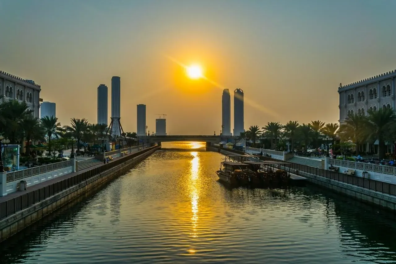 Sharjah Travel Guide 2026: Things to Do, Beaches, Attractions, Hotels & Travel Tips